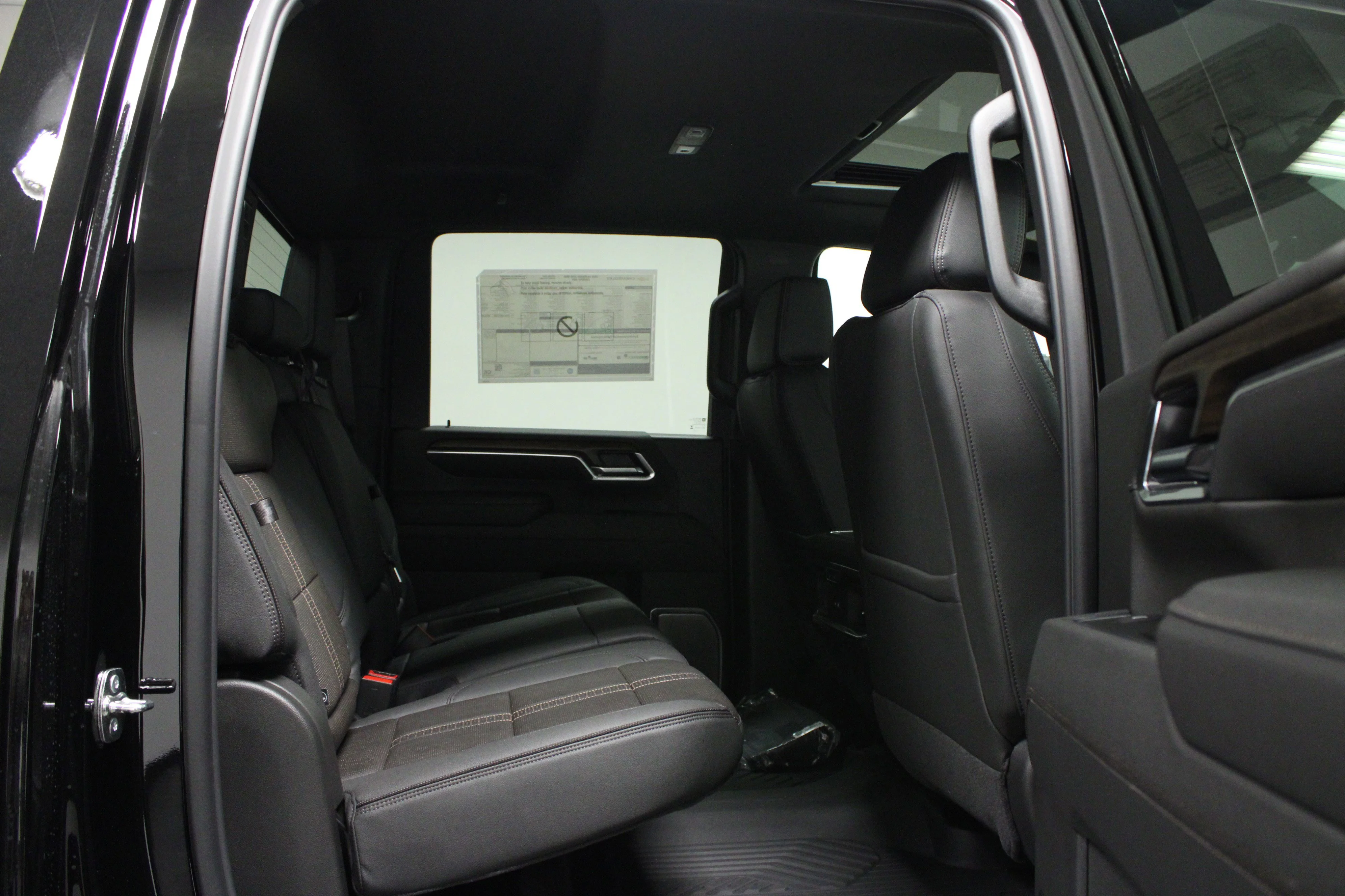 New 2026 Black Chevrolet High Country image 15
