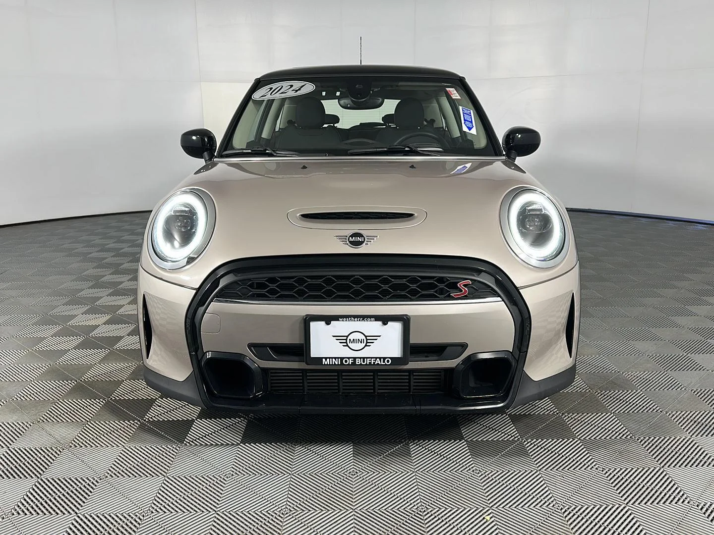Used 2024 Rooftop Grey Metallic MINI Cooper S image 4