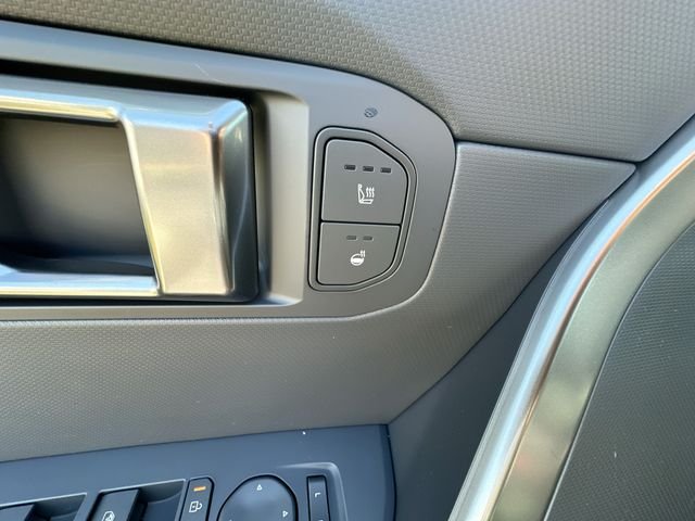 New 2027 Terrain Brown Kia X-Line S image 33