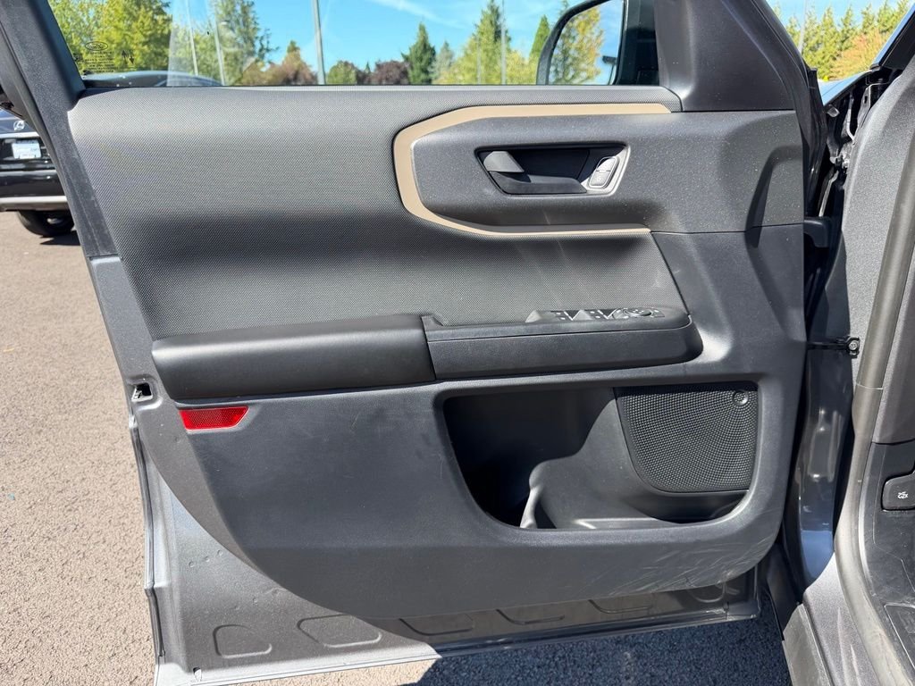 Used 2025 Carbonized Gray Metallic Ford Big Bend image 11