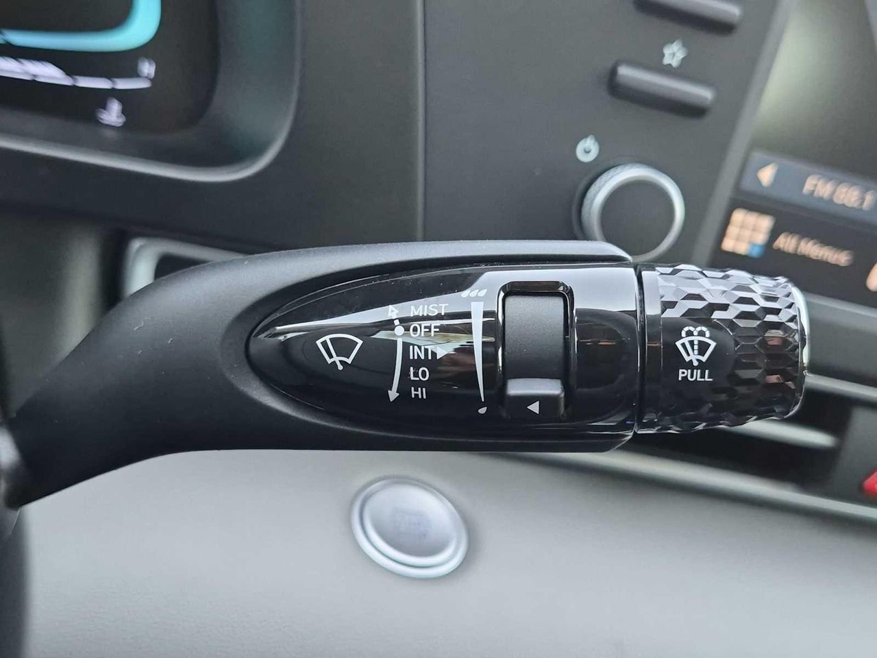 New 2026 Amazon Gray Hyundai SEL Sport image 24