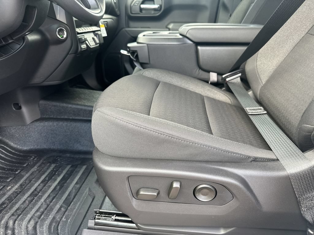 2026 GMC Sierra 1500 Pro - Photo 13