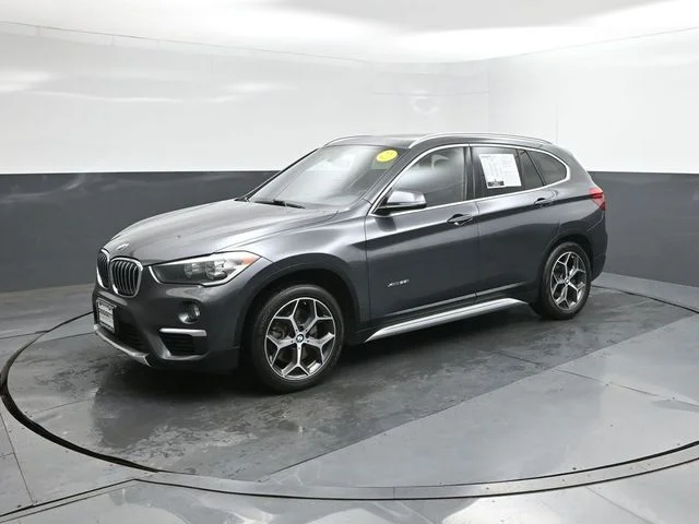 2018 BMW X1 xDrive28i's photo