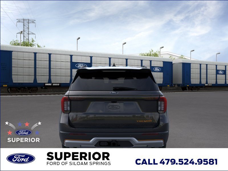 New 2026 Agate Black Metallic Ford Tremor image 5