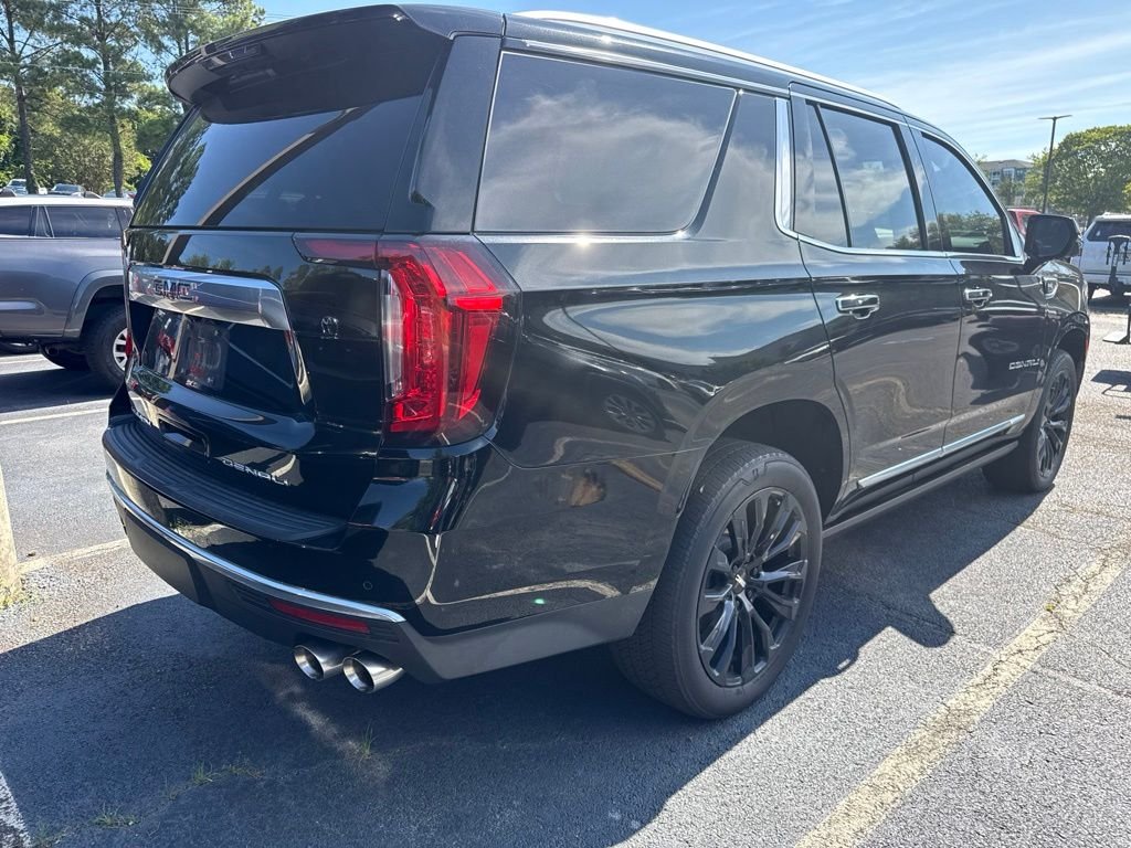 Used 2022 Black GMC Denali image 4