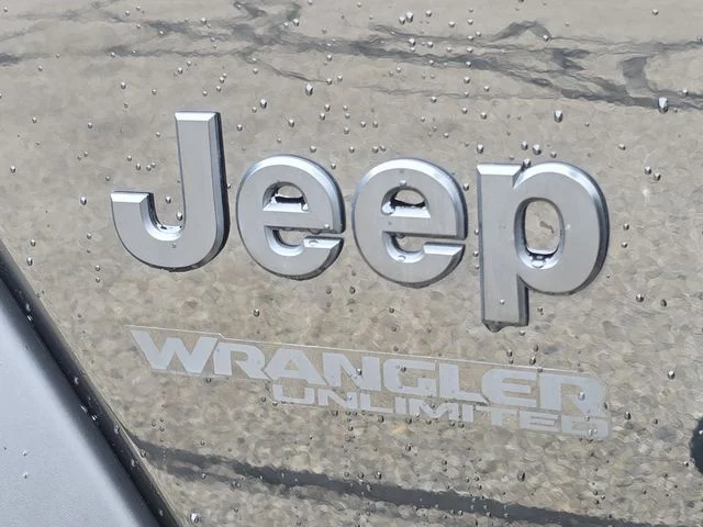 Certified Used 2022 Black Clearcoat Jeep Unlimited Sport S image 35
