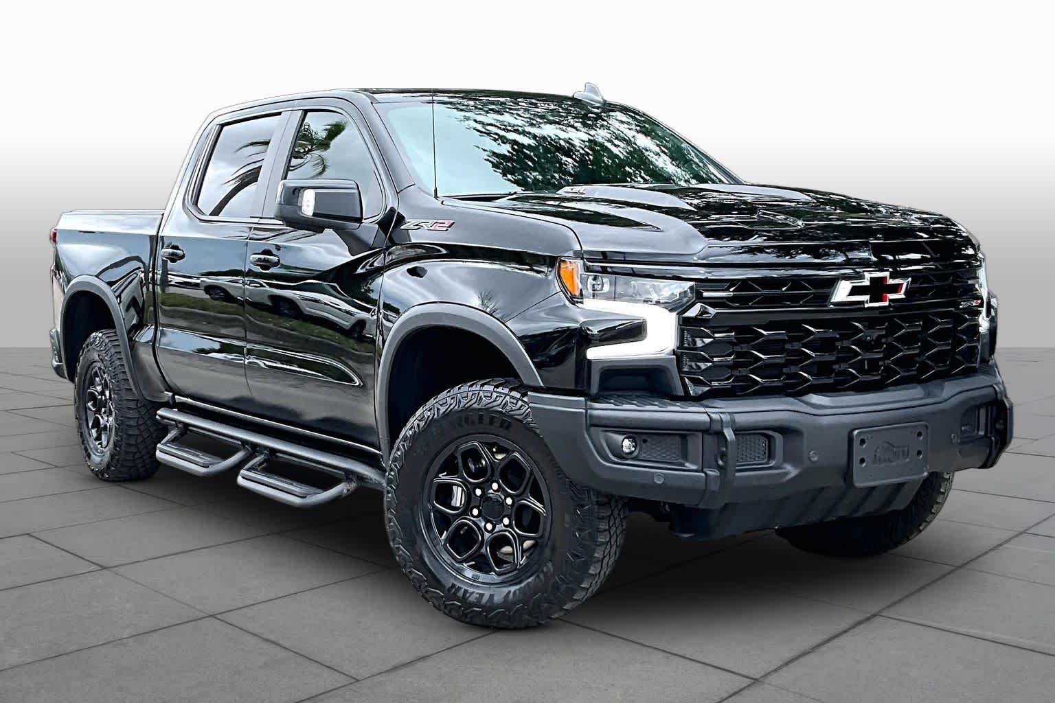 Used 2024 Black Chevrolet ZR2 image 3