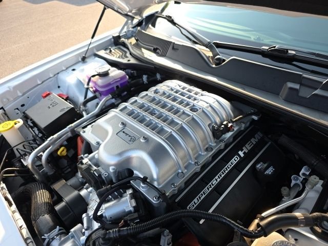 Used 2022 White Dodge SRT Hellcat image 32