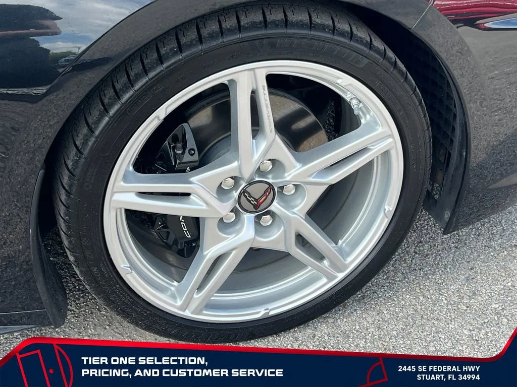Used 2024 Carbon Flash Metallic Chevrolet 3LT image 14