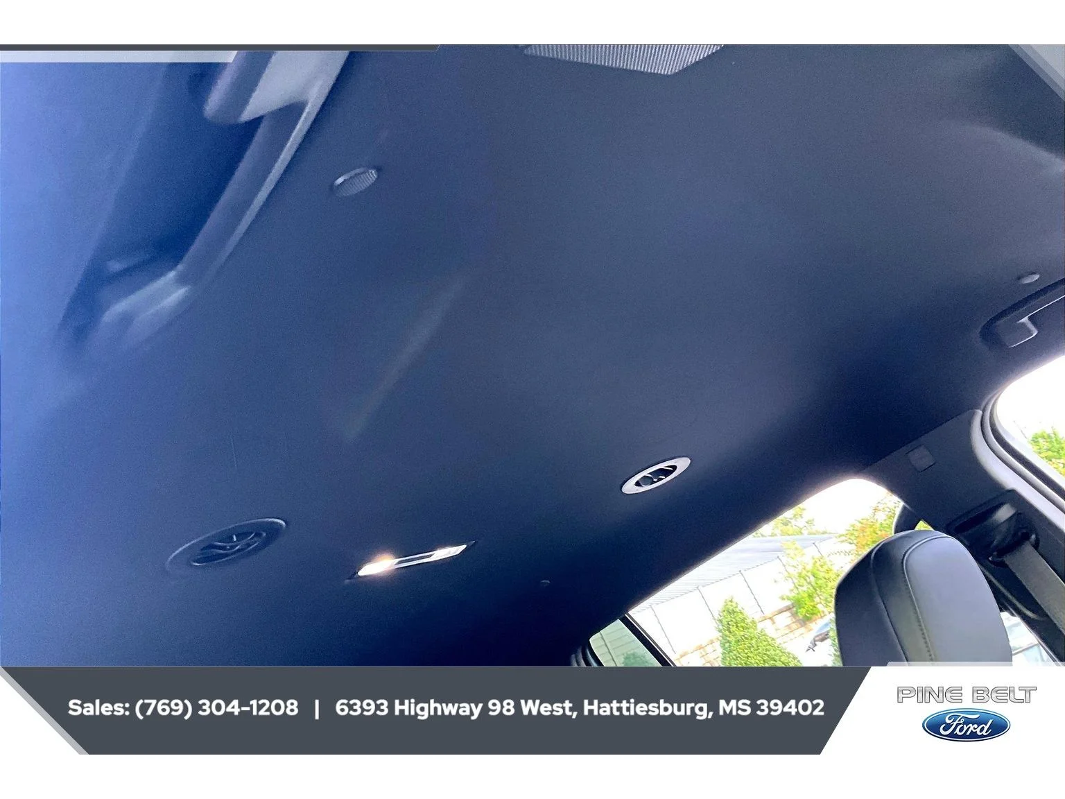 Used 2025 Ebony Twilight Metallic GMC FWD Elevation image 16