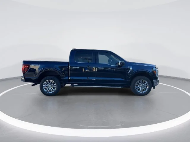 Used 2024 Blue Ford Lariat image 8