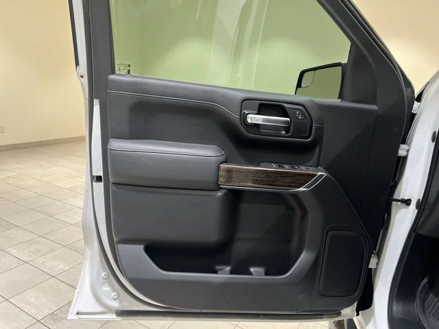 Certified Used 2021 White GMC Elevation image 20
