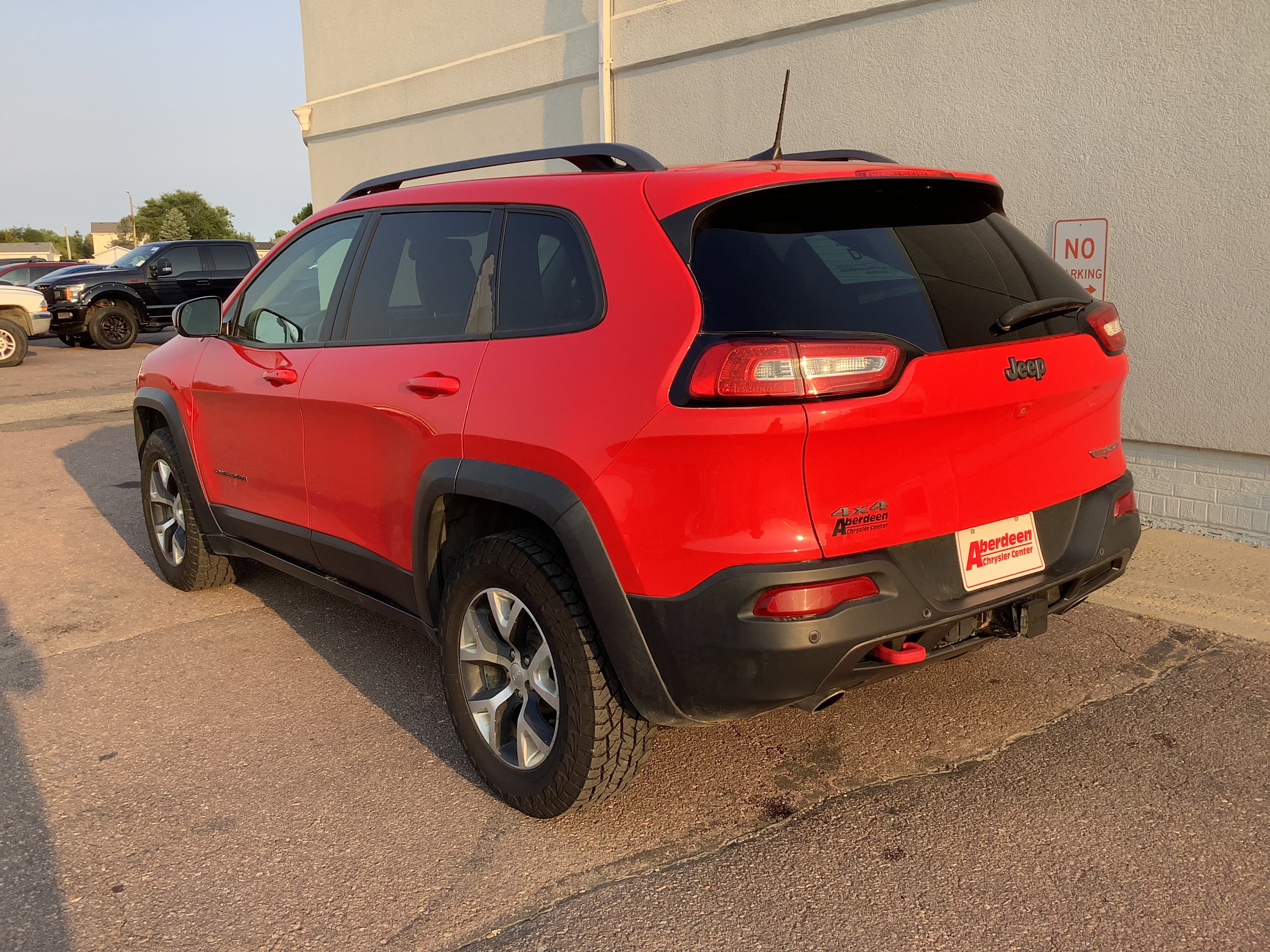 2018 Jeep Cherokee photo 6