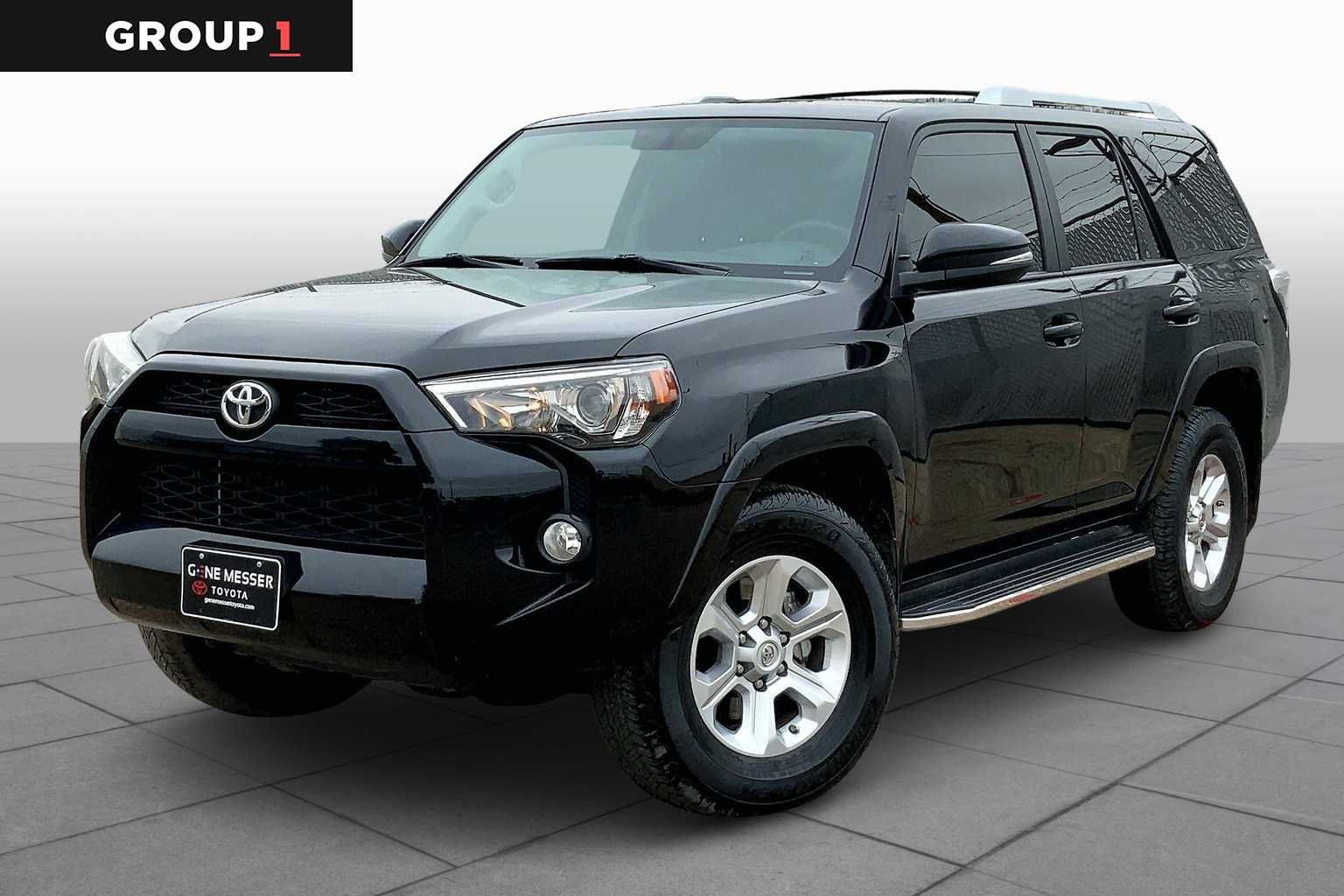 Used 2018 Midnight Black Metallic Toyota SR5 Premium image 1