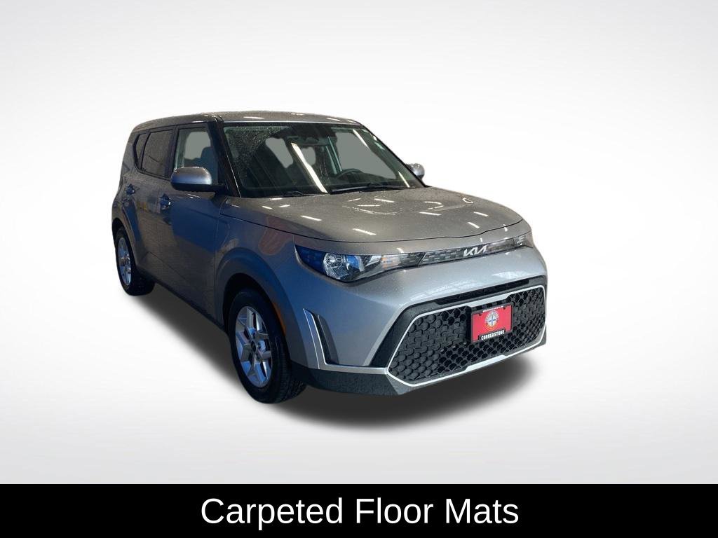 2025 Kia Soul LX - Photo 16