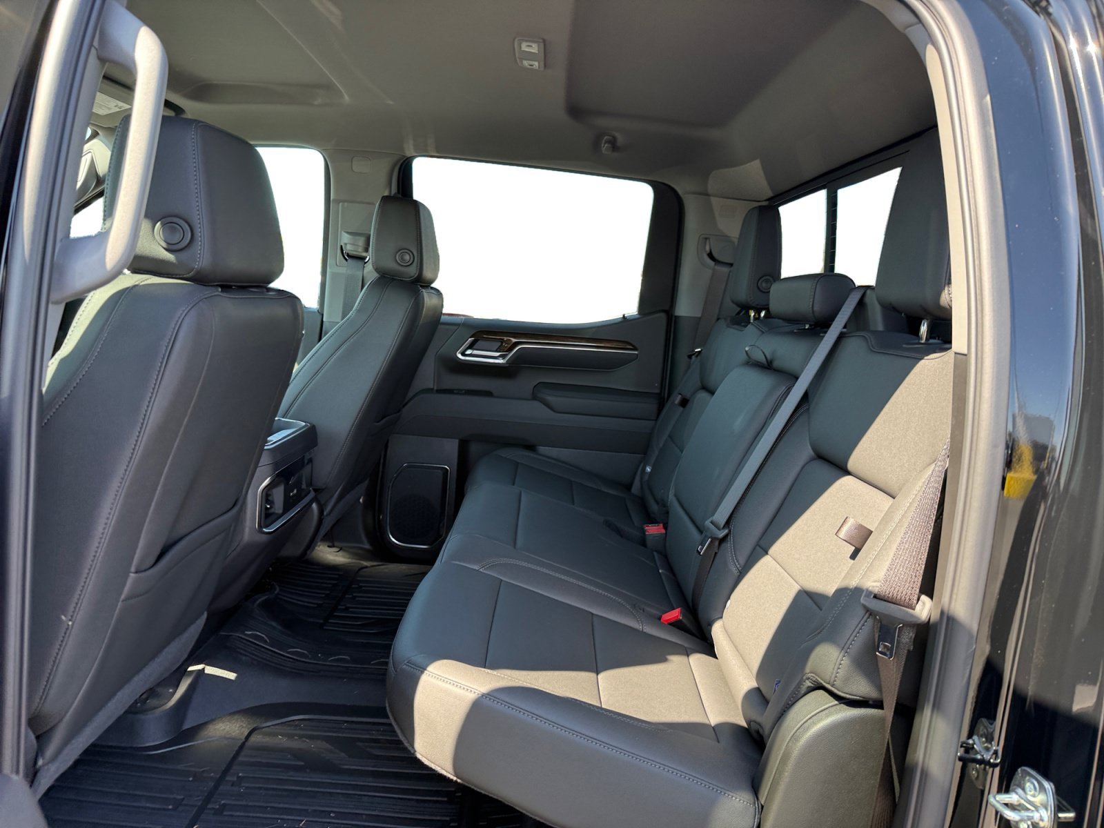 New 2026 Onyx Black GMC Elevation image 16