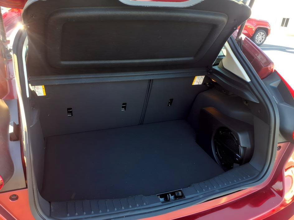 Used 2013 Ruby Red Metallic Tinted Clearcoat Ford Titanium image 8