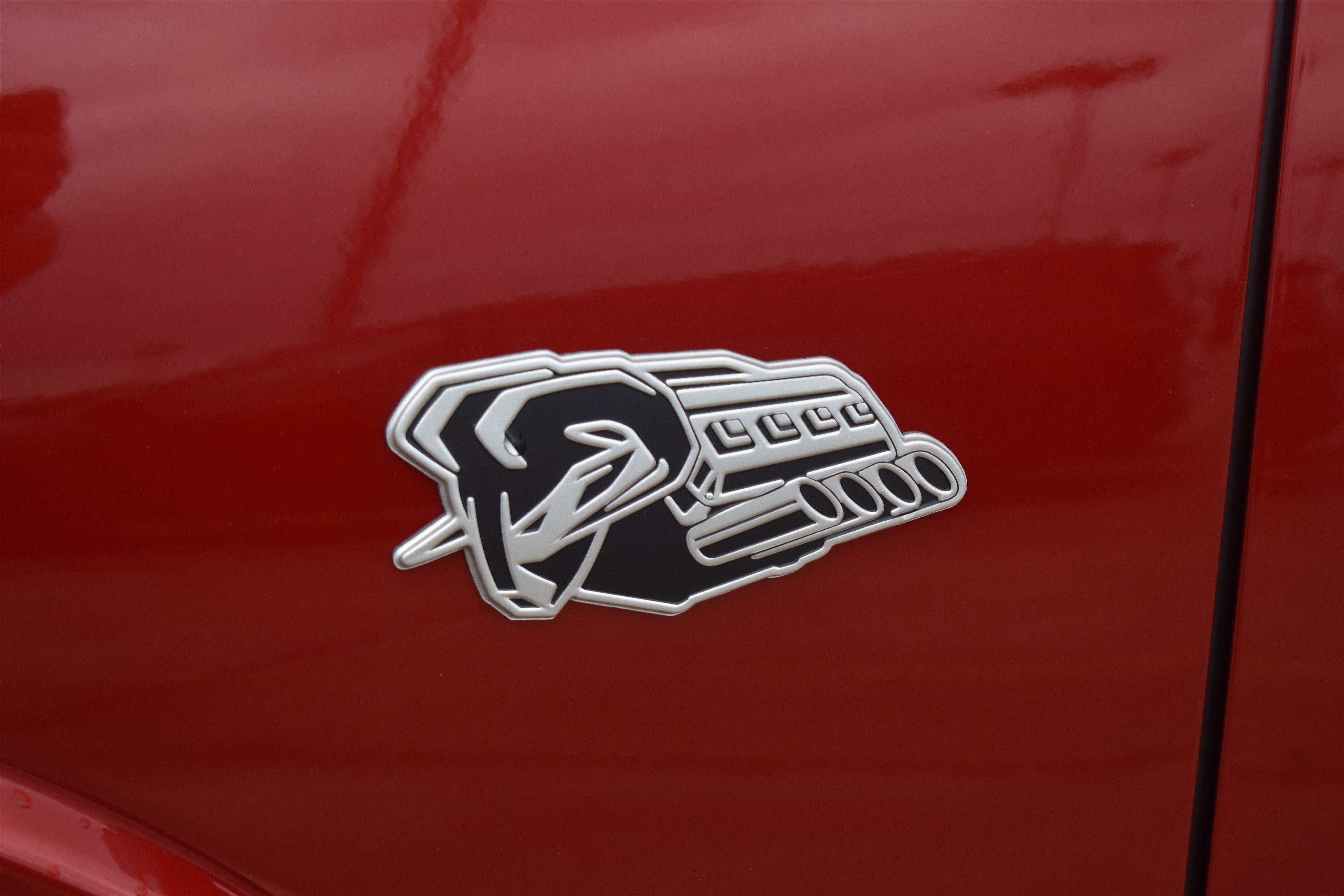 New 2026 Molten Red Pearl-Coat Exterior Paint RAM Big Horn image 13