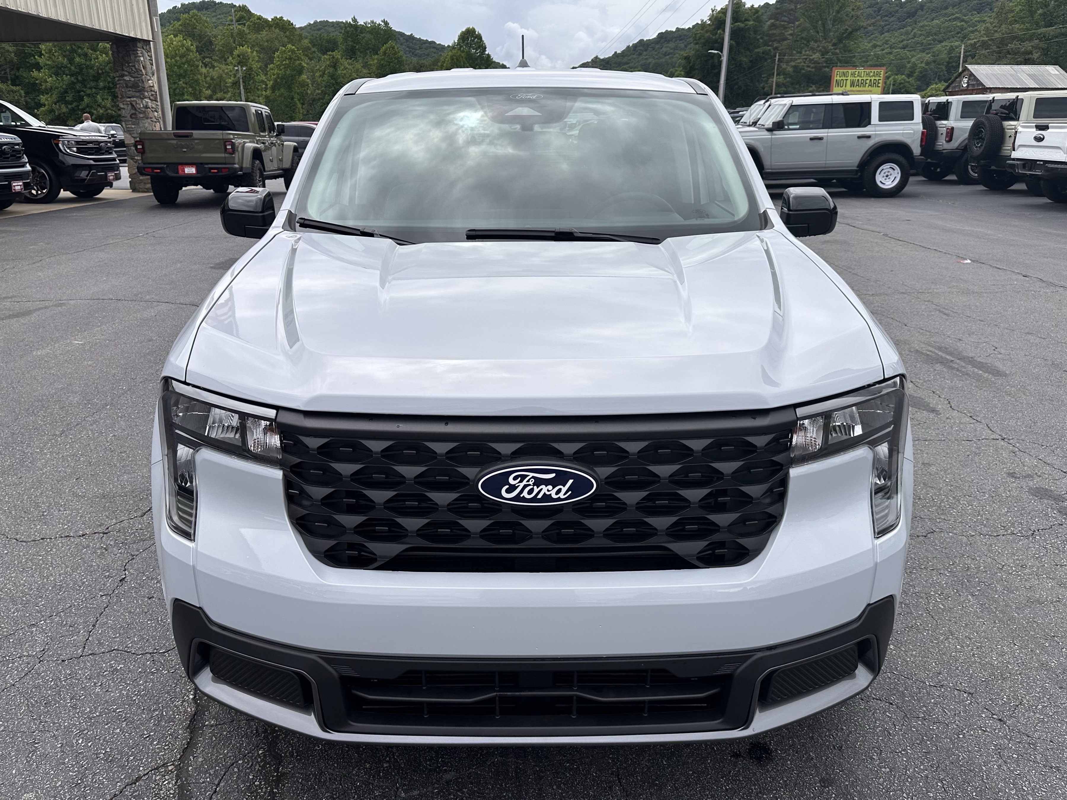 New 2026 Space White Metallic Ford XLT image 3