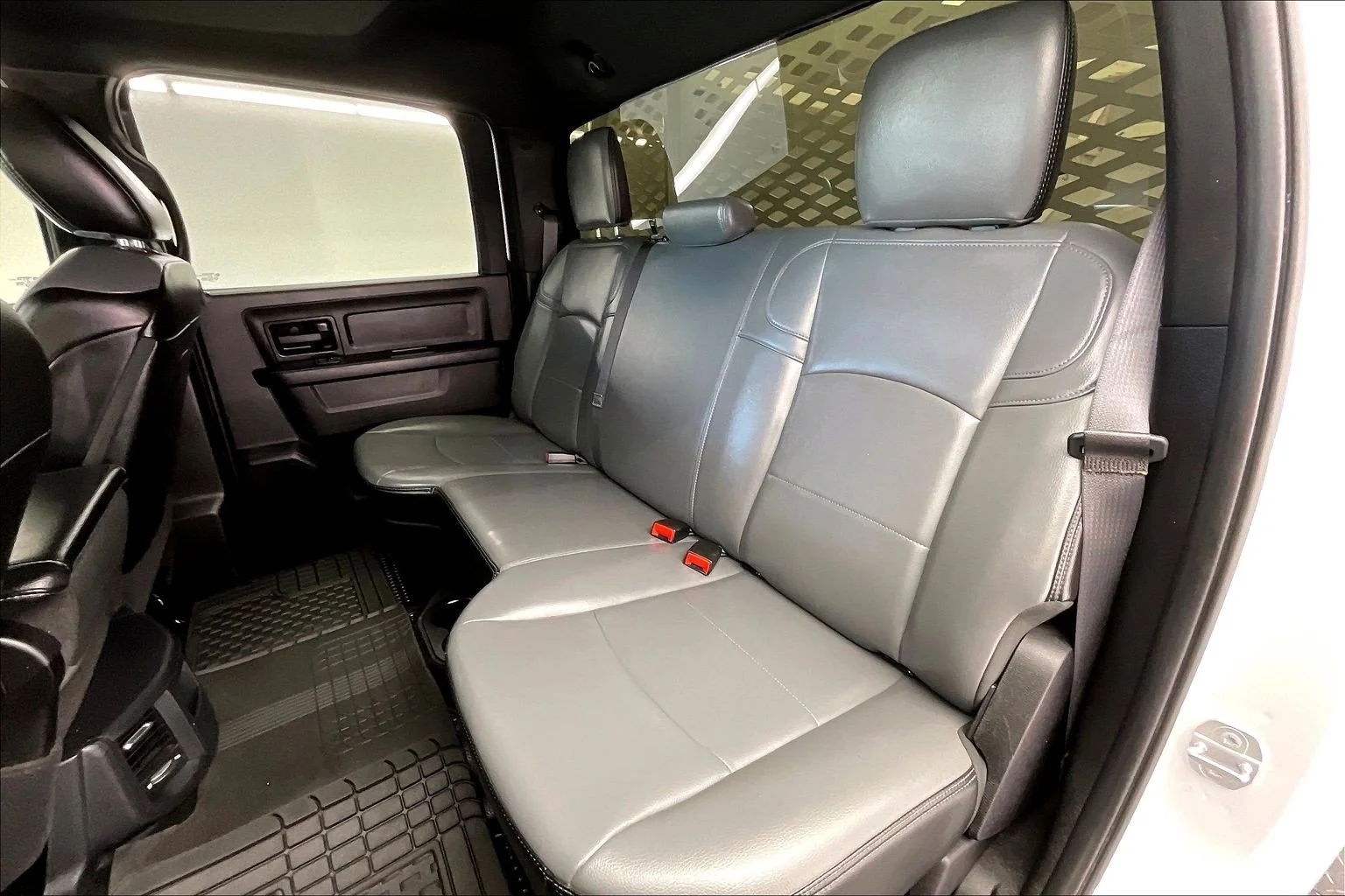 Used 2022 Bright White Clearcoat Ram Tradesman image 19