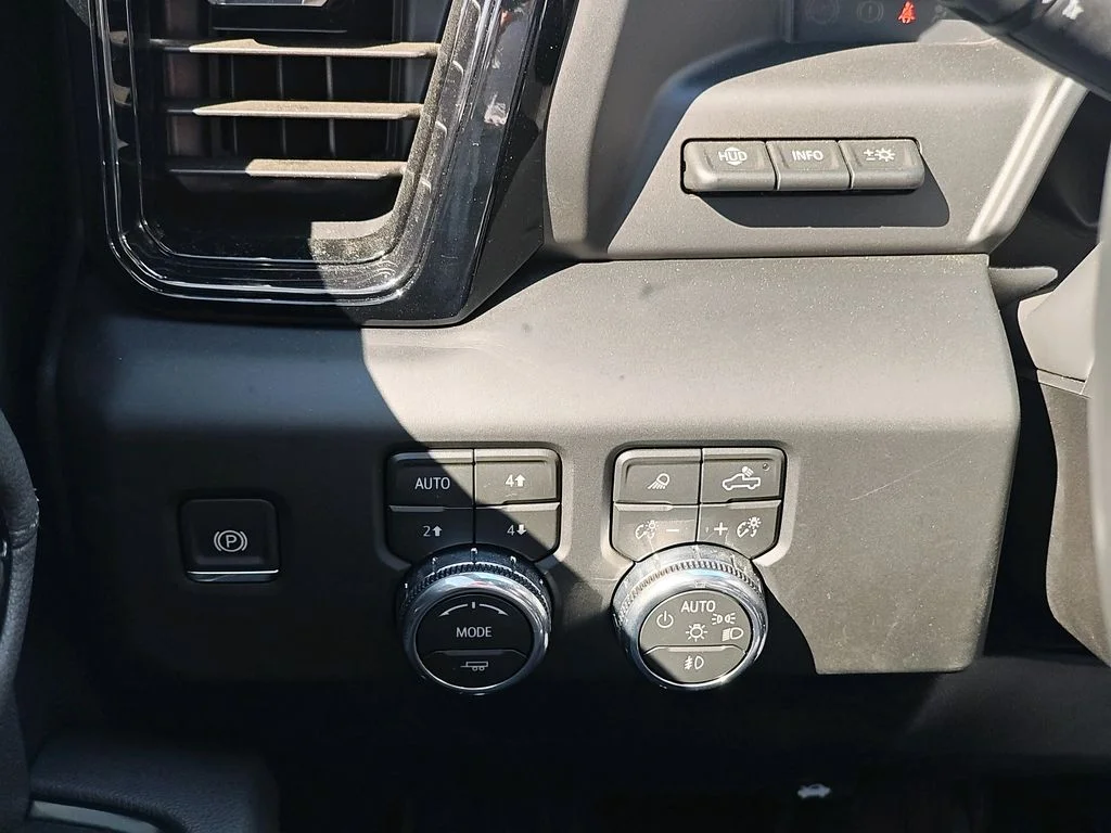 2026 GMC Sierra 1500 AT4 - Photo 16