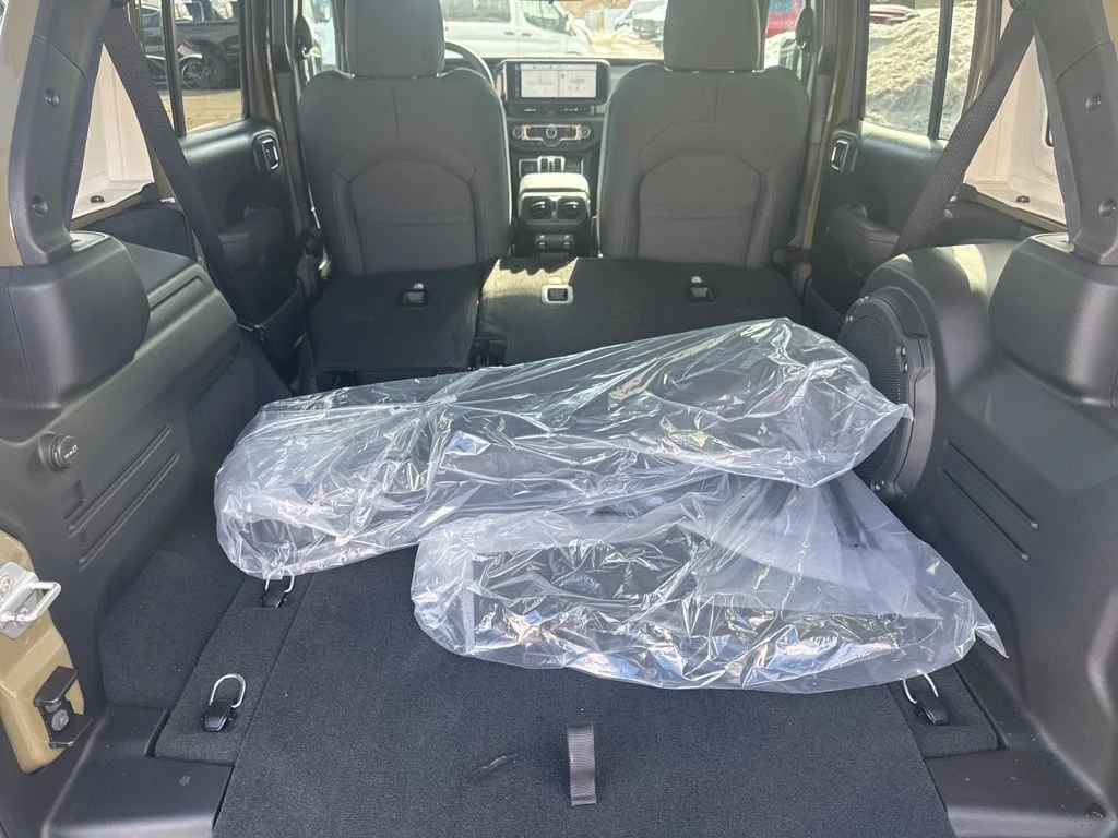 2025 Jeep Wrangler 4-Door Sport S - Photo 48