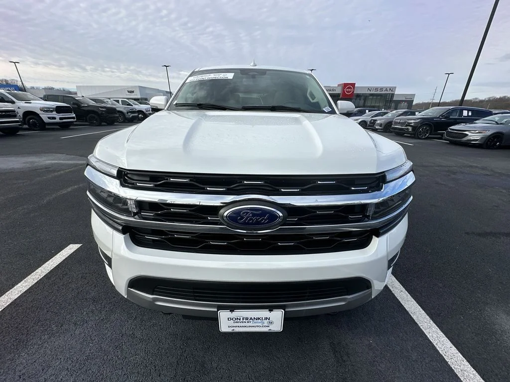 Used 2023 White Ford Limited image 28