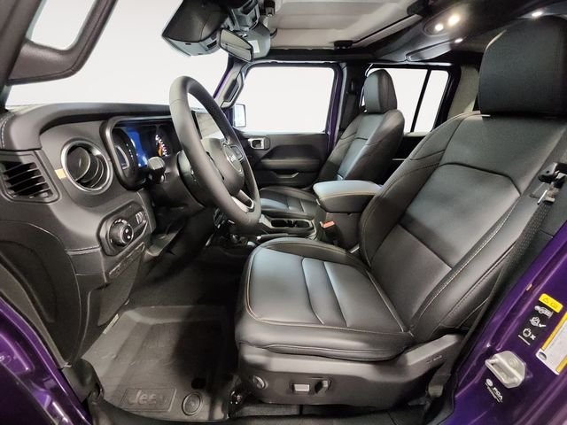 New 2026 Reign Exterior Paint Jeep Sahara image 9