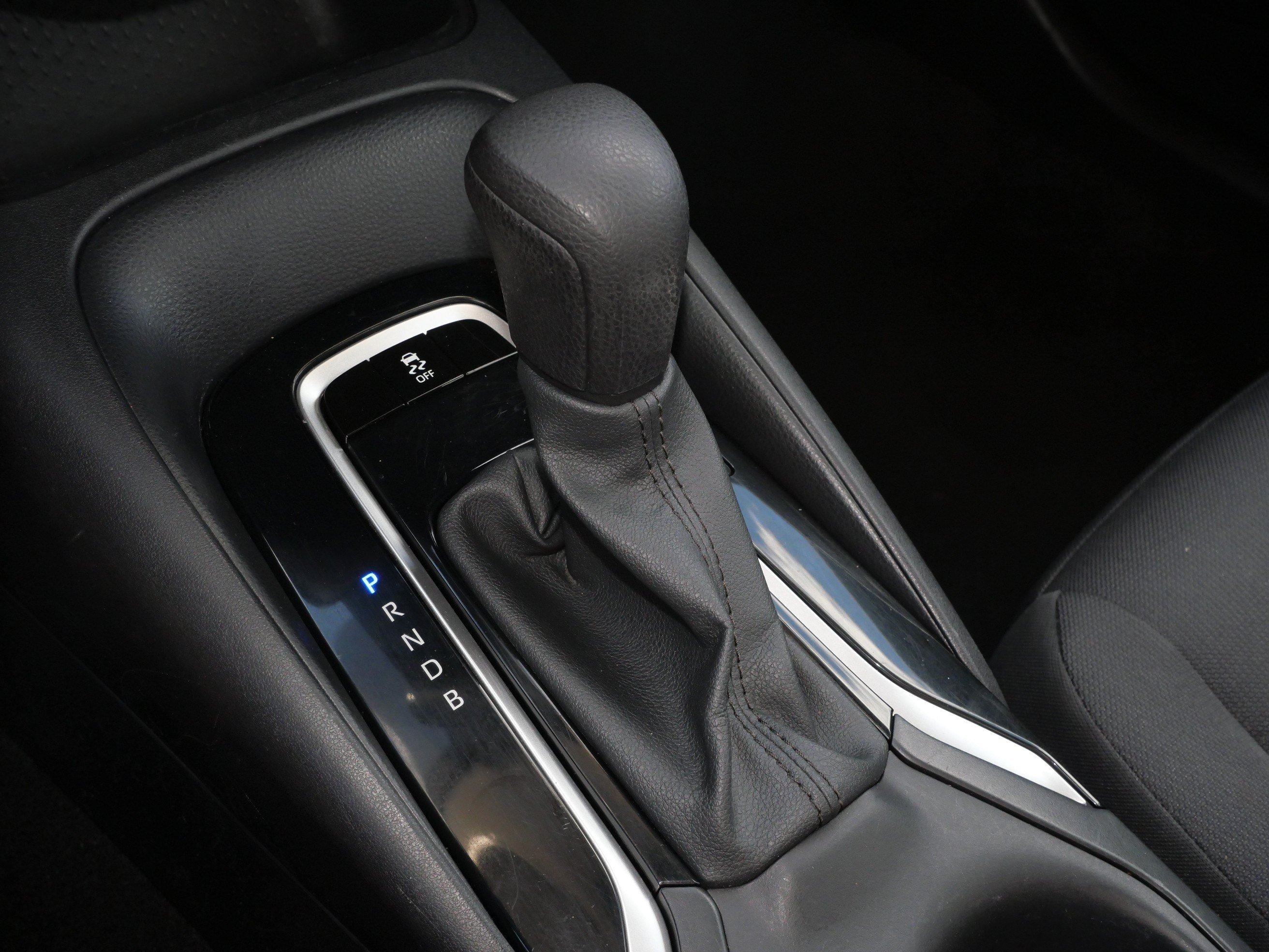 Certified Used 2024 Ice Cap Toyota LE image 26