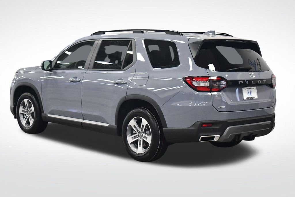 New 2026 Sonic Gray Pearl Honda EX-L image 5