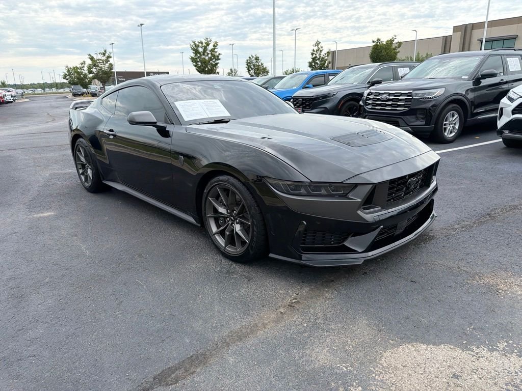 2025 Ford Mustang Dark Horse