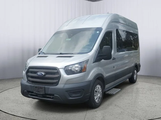 2020 Ford Transit Passenger Van XL - Photo 5