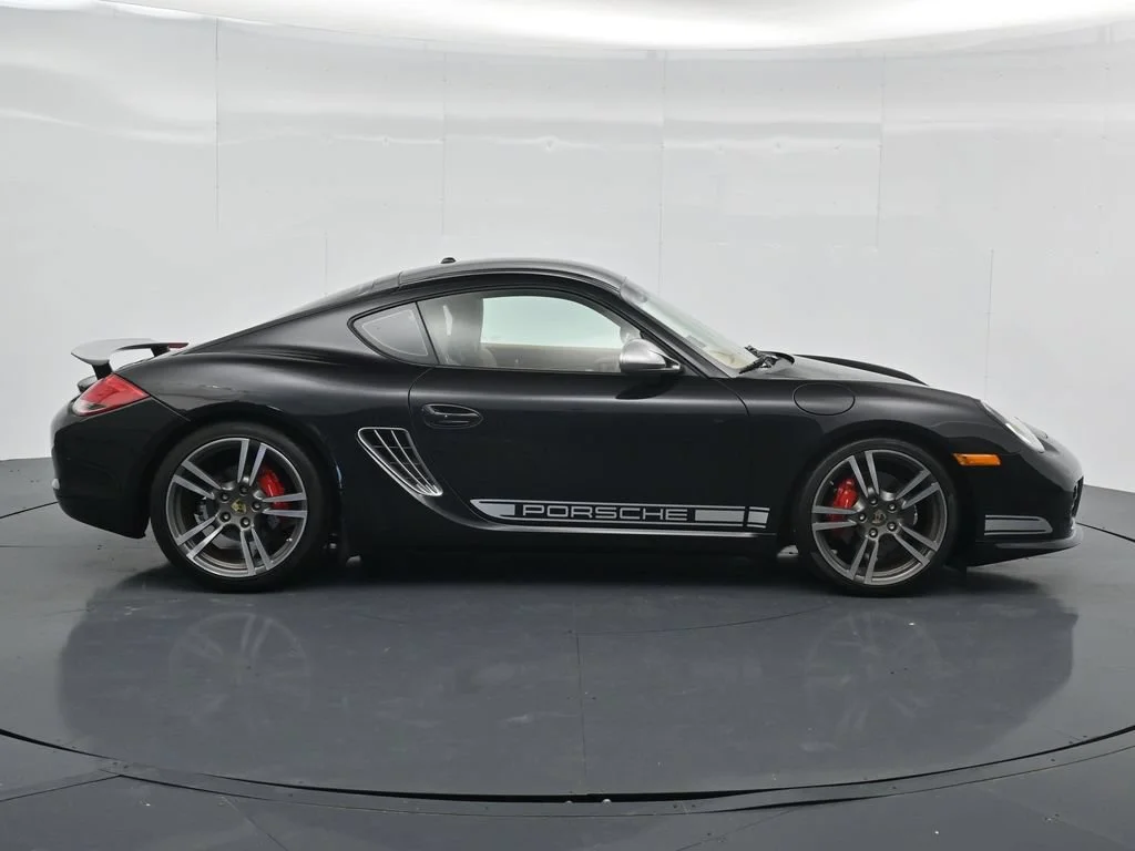 Used 2012 Black Porsche R image 8