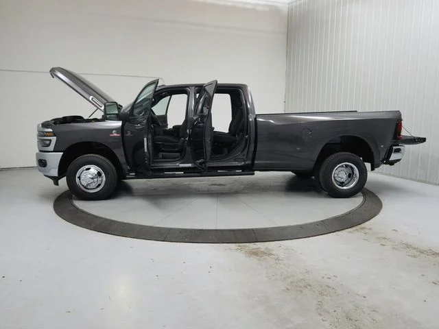 New 2026 Gray Ram Tradesman image 12
