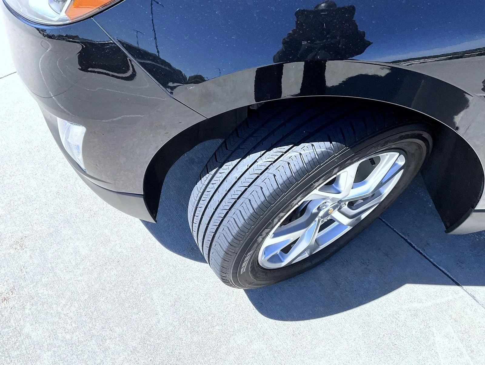 Used 2020 Black Chevrolet Premier image 23