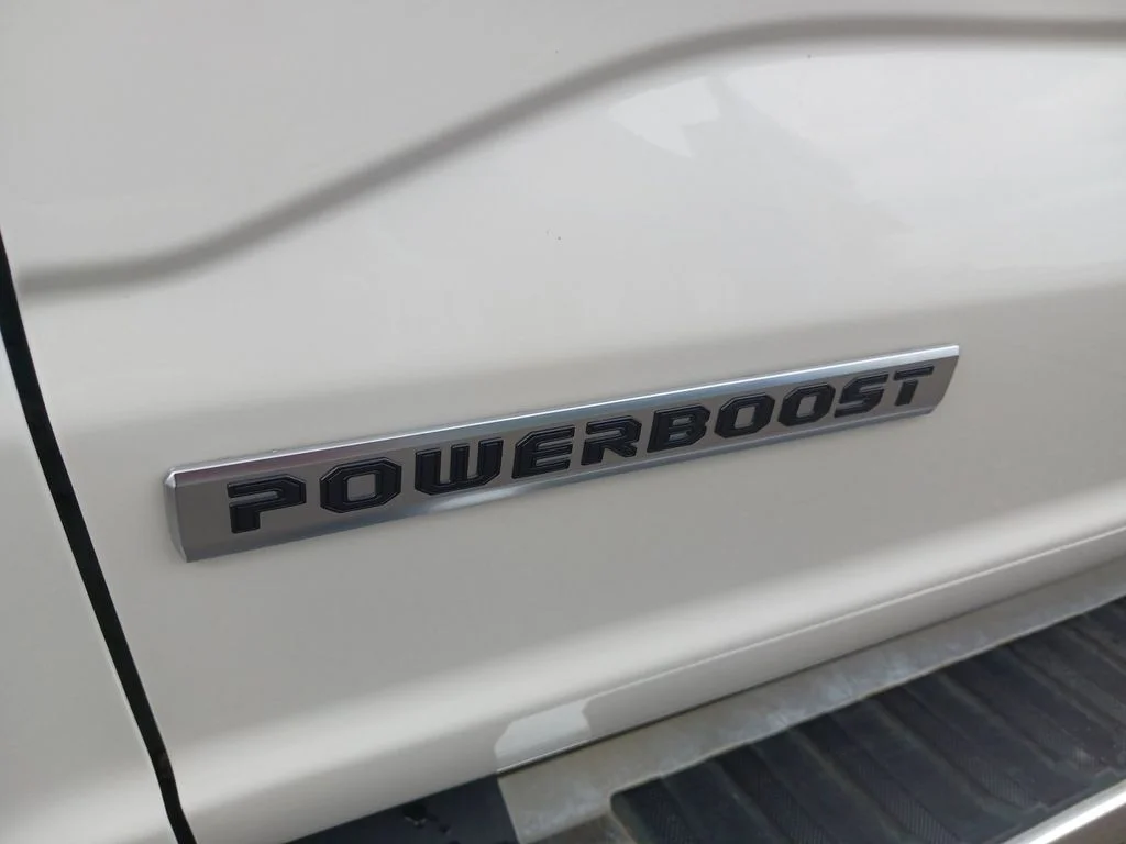 Used 2024 White Ford Lariat image 30