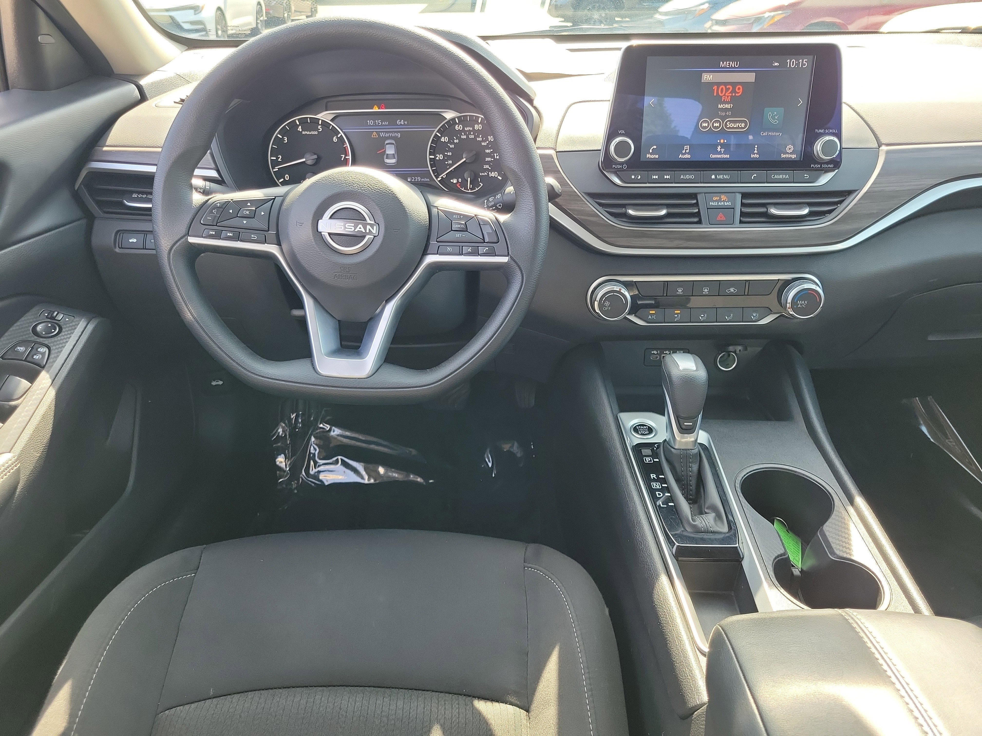 2025 Nissan Altima SV - Photo 10