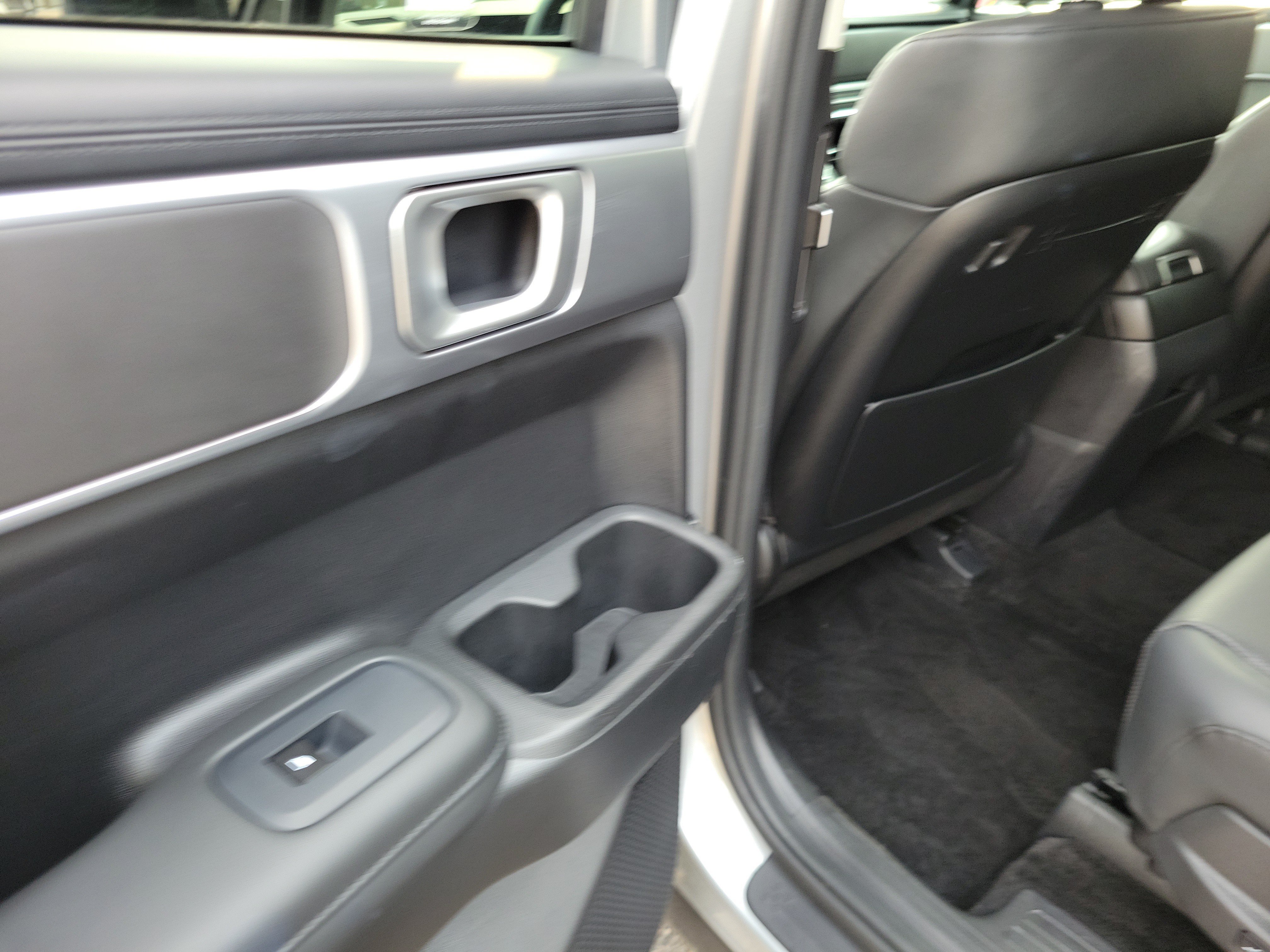 Certified Used 2026 Shimmering Silver Hyundai SEL image 13