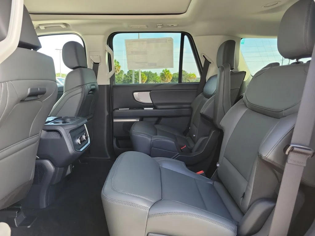 New 2026 Glacier Gray Metallic Tri-Coat Ford Active image 9
