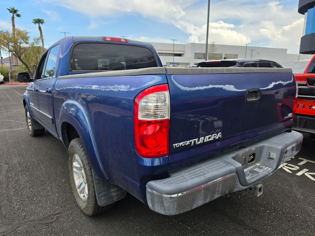 Used 2006 Blue Toyota SR5 image 7