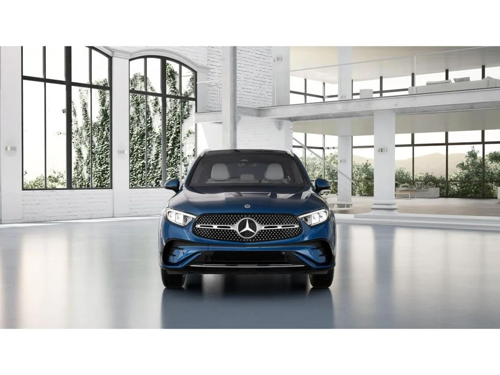 New 2027 Blue Mercedes-Benz GLC 300 image 7