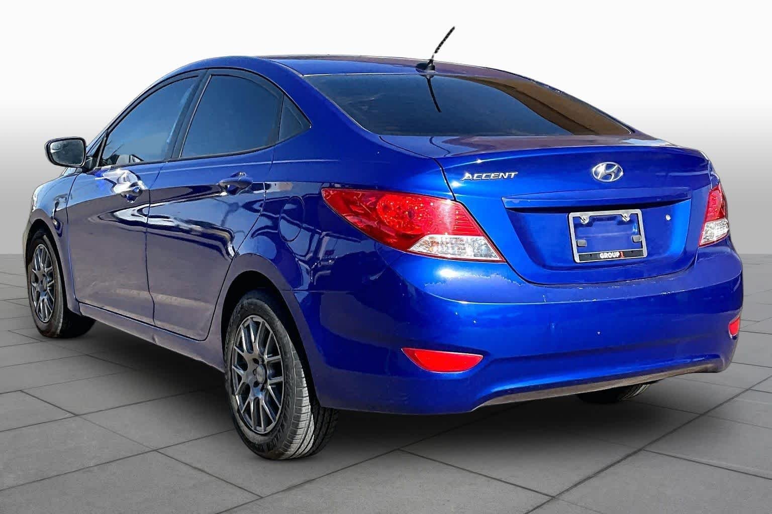 Pre-Owned 2014 Hyundai Accent GLS