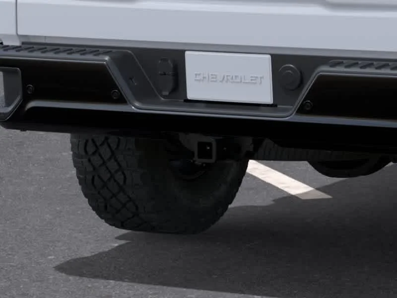 New 2026 Summit White Chevrolet ZR2 image 13