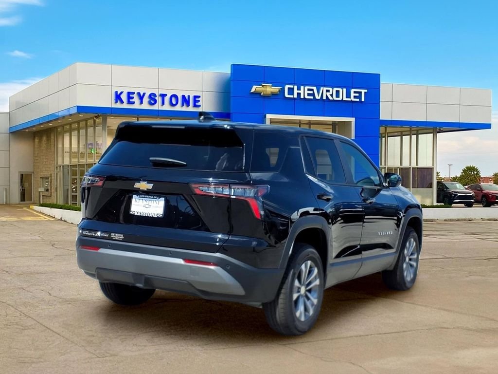 New 2027 Mosaic Black Metallic Chevrolet LT image 4