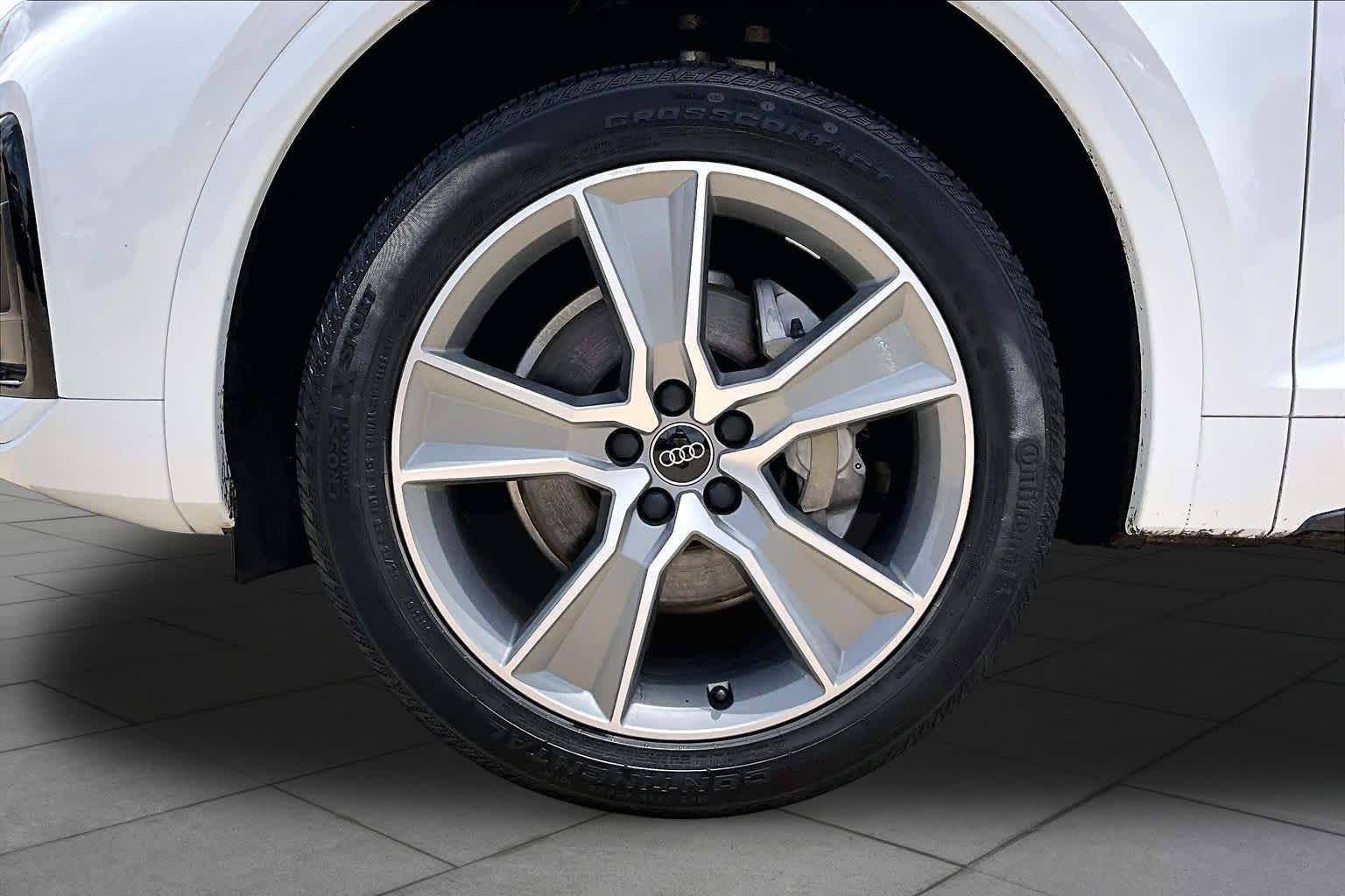 Used 2025 WHITE Audi S line Premium image 11