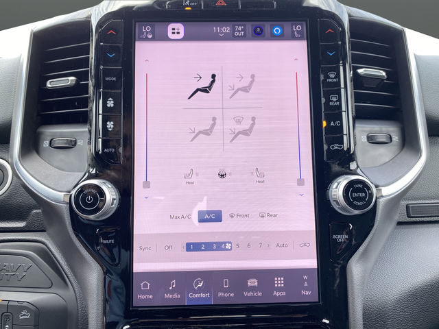 2025 RAM 2500 Big Horn - Photo 17