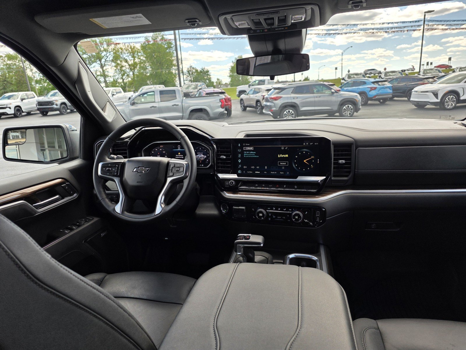 Used 2026 White Sands Chevrolet RST image 5