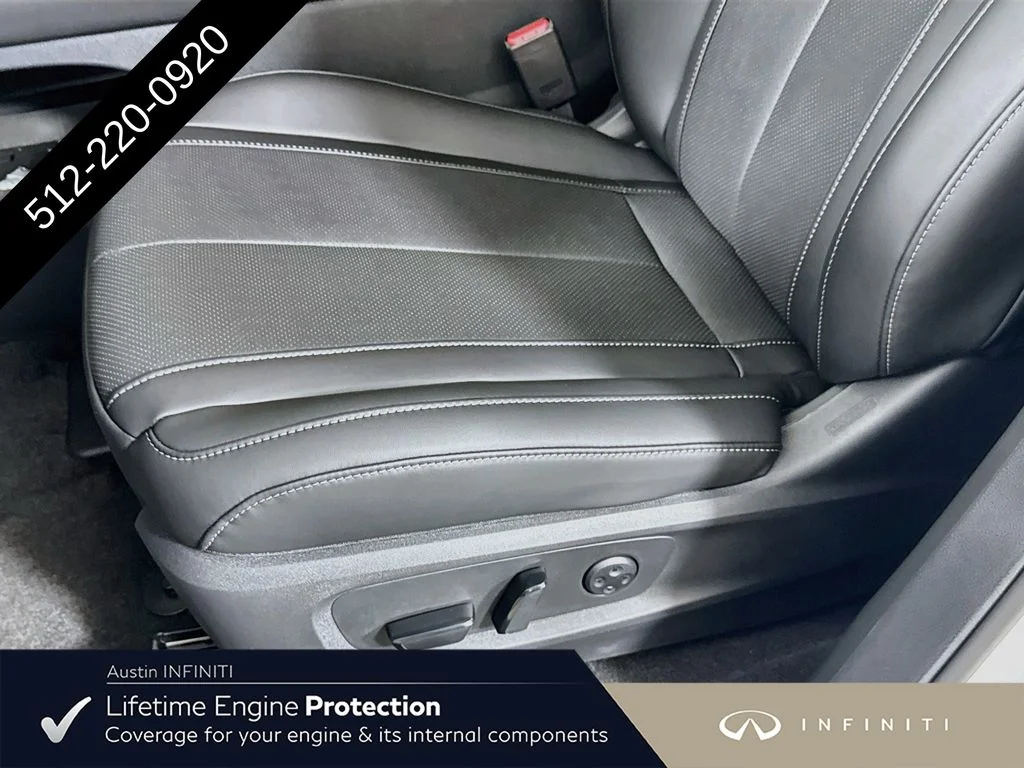 New 2027 White INFINITI LUXE image 24