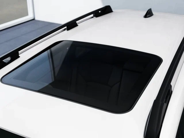 New 2026 CRYSTAL WHITE PEARL Subaru Limited image 13