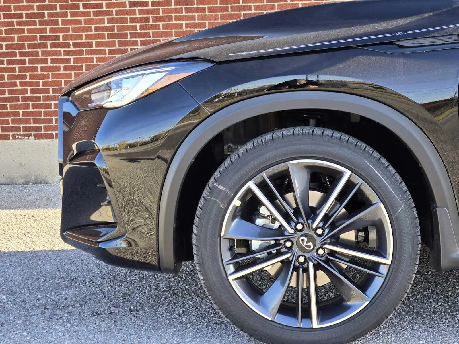 Certified Used 2025 Black Obsidian INFINITI SPORT image 8